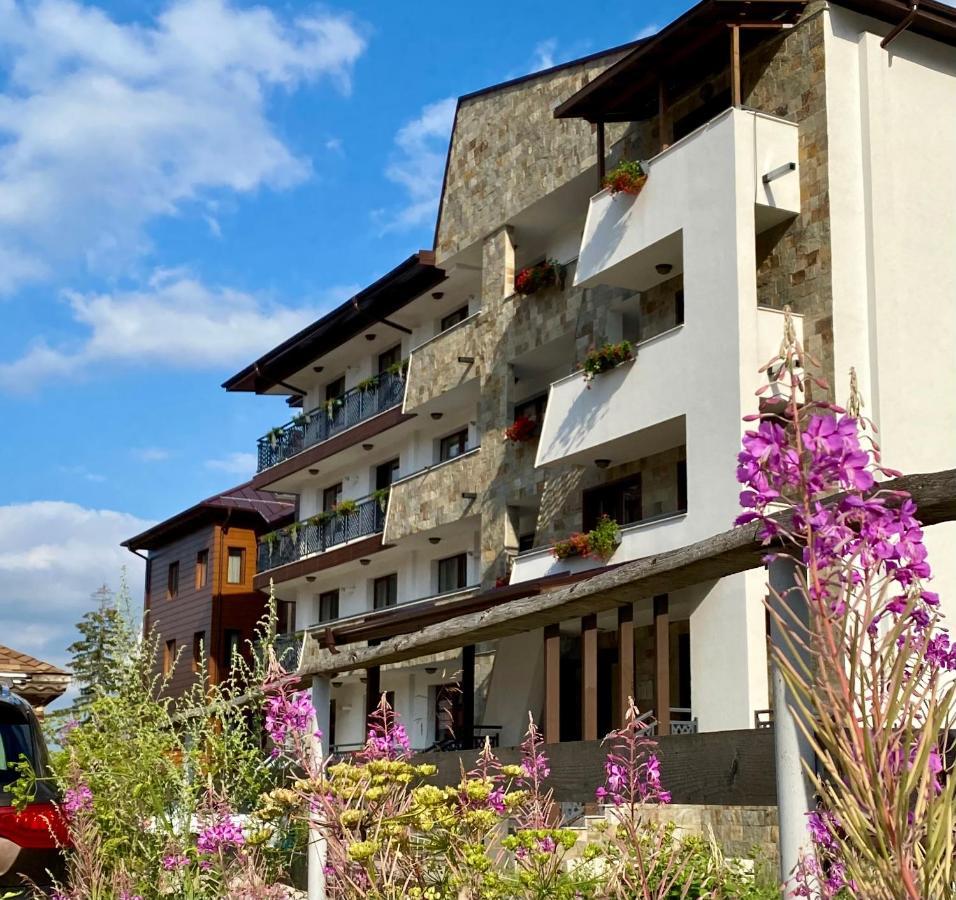 Luxury Aparthotel Studenets Pamporovo Esterno foto