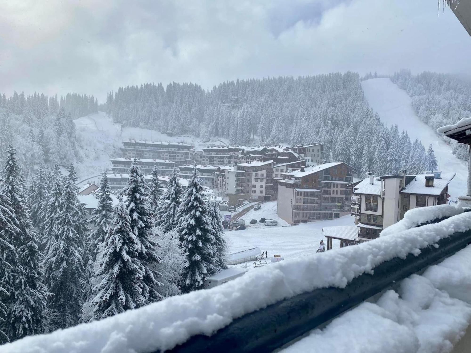 Luxury Aparthotel Studenets Pamporovo Esterno foto